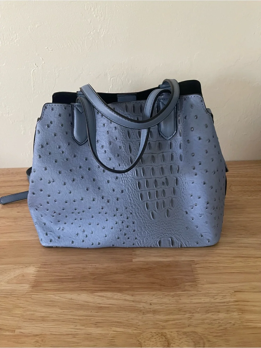 Blue ostrich embossed satchel crossbody handbag with matching coin pouch